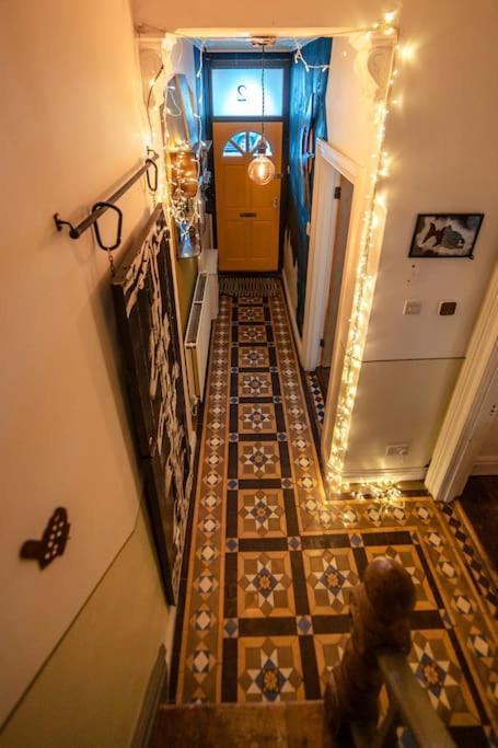 Glenroy Arts Gallery Meets Living Space Кардифф Экстерьер фото